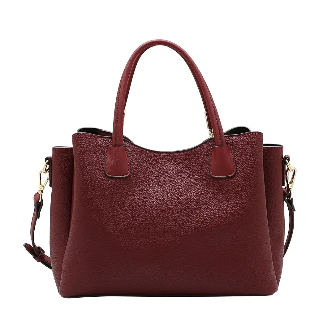 Bolsa Chenson feminina vinho com acabamento texturizado e detalhes dourados